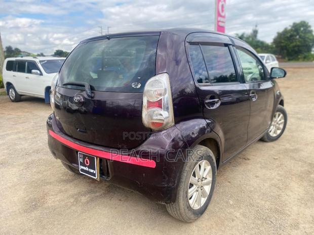 Peugeot Partner 2012 Brown