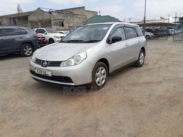 Nissan Wingroad 2010 Silver