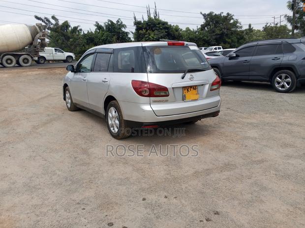 Nissan Wingroad 2010 Silver