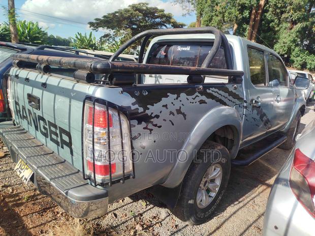 Ford Ranger 2010 Silver