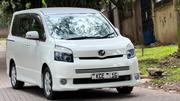 Toyota Voxy 2008 White for sale