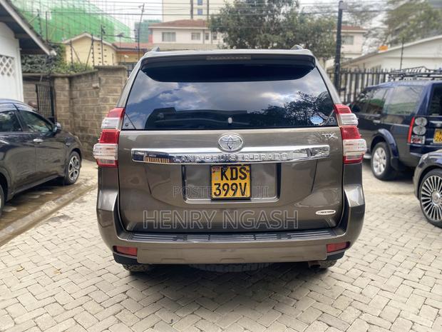 Toyota Land Cruiser Prado 2.7 2017 Brown