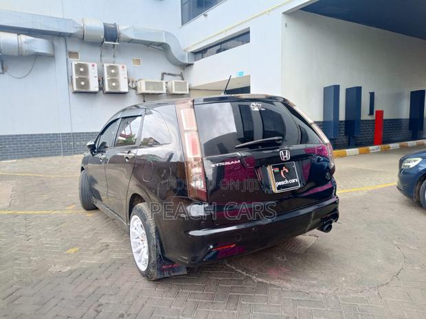 Honda Stream 2010 Black