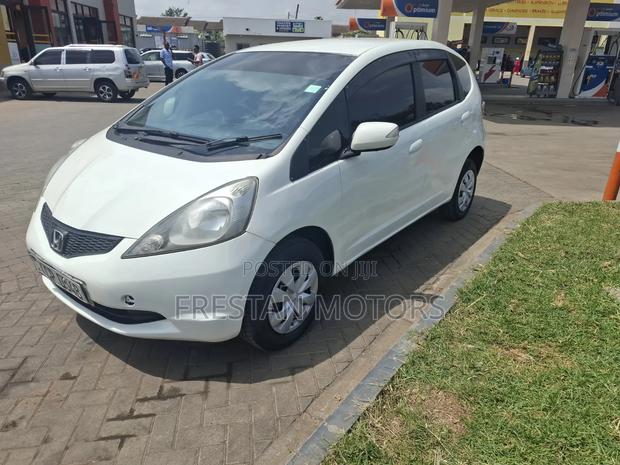 Honda Fit 2010 White