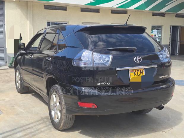 Toyota Harrier 2011 Black