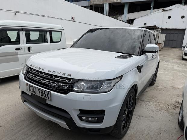 Land Rover Range Rover Sport 2015 White
