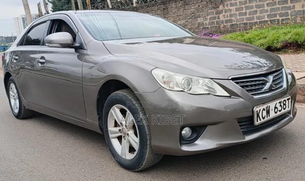 Toyota Mark X 2012 Gray