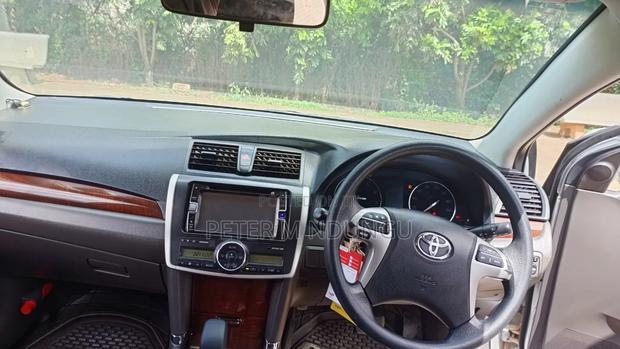 Toyota Allion 2013 Silver