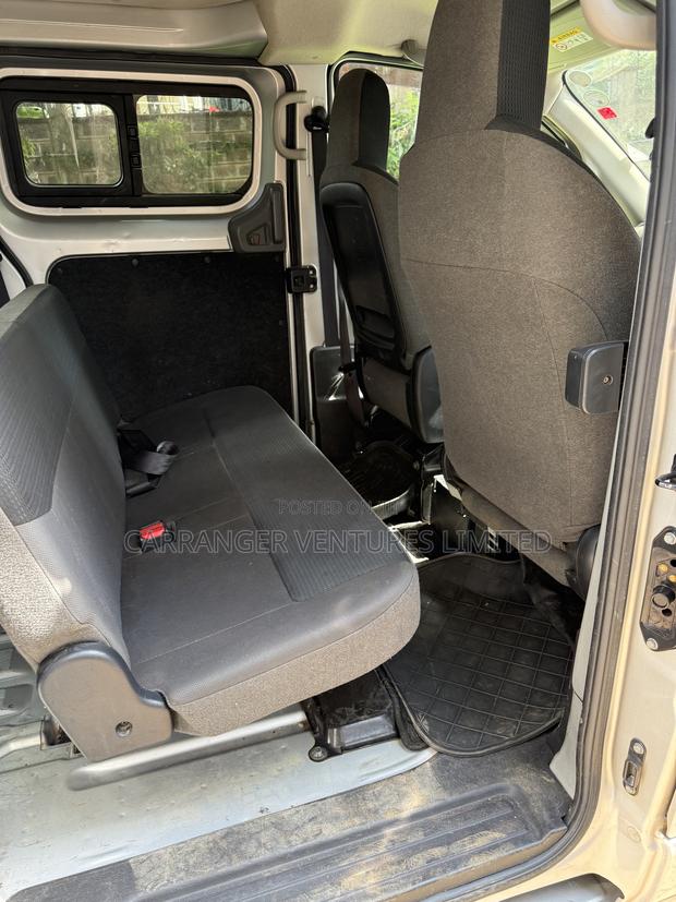 Nissan NV200 2017 Silver
