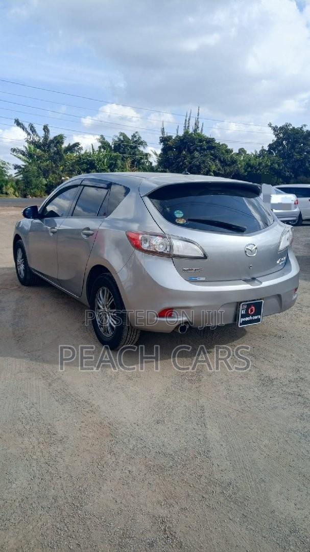 Mazda Axela 2012 Gray
