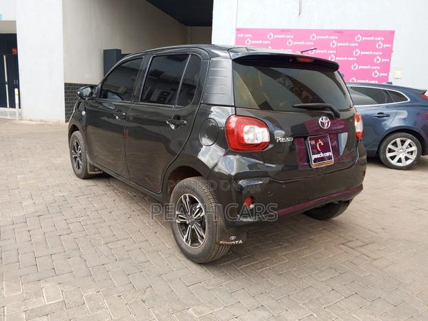 Toyota Passo 2016 Black
