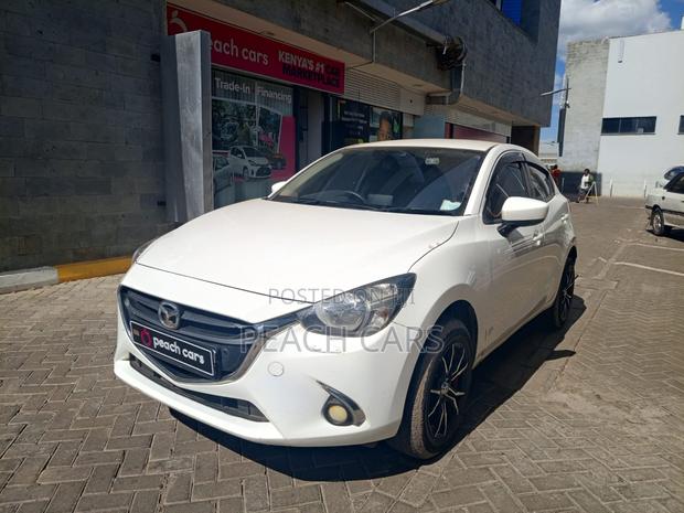 Mazda Demio 2018 White