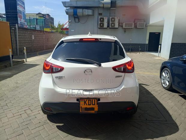 Mazda Demio 2018 White