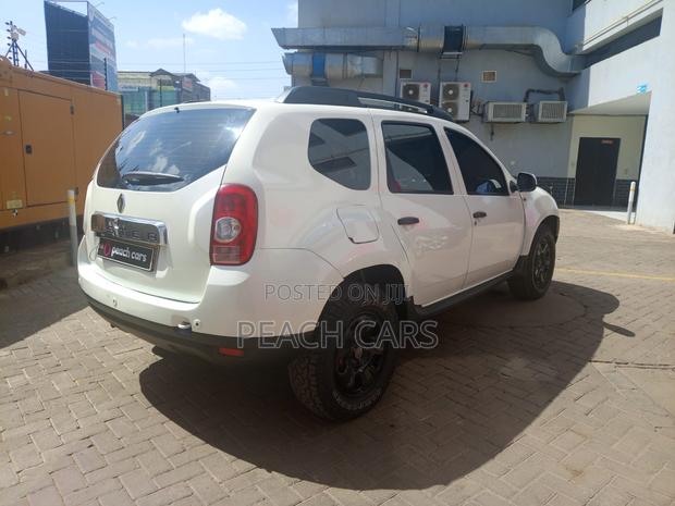 Renault Duster 2014 White
