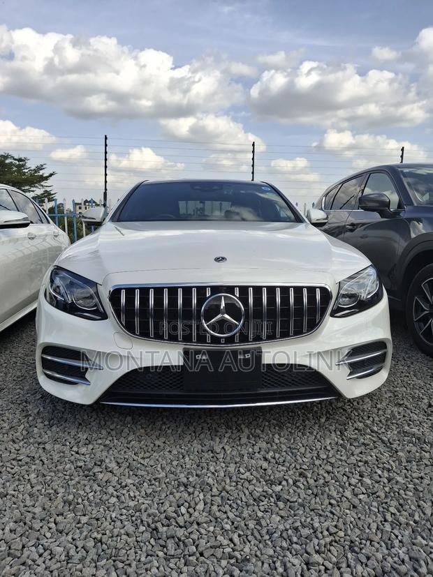 Mercedes-Benz E200 2019 White