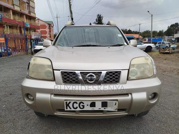 Nissan X-Trail 2006 Brown