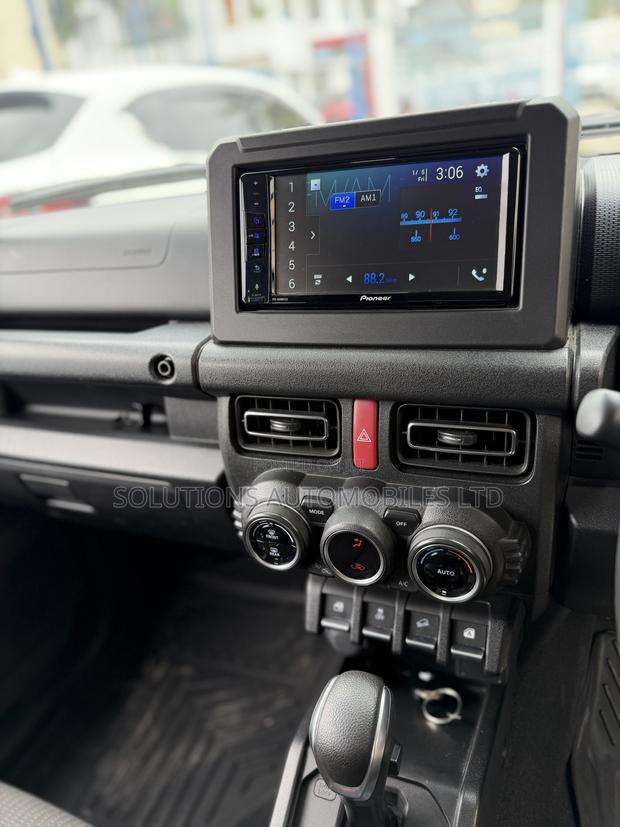 Suzuki Jimny 2019 Green