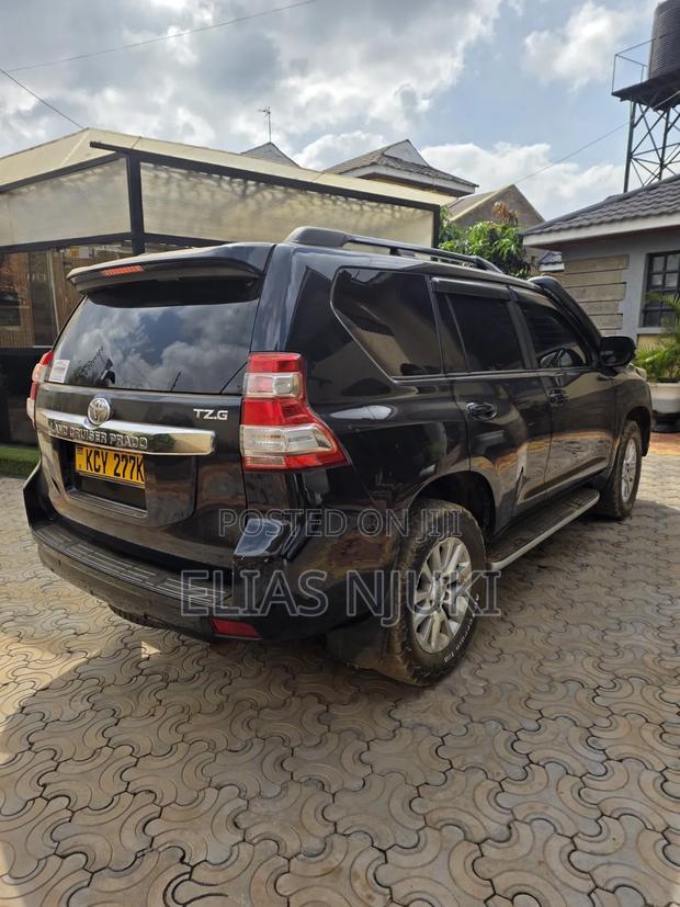 Toyota Land Cruiser Prado 2016