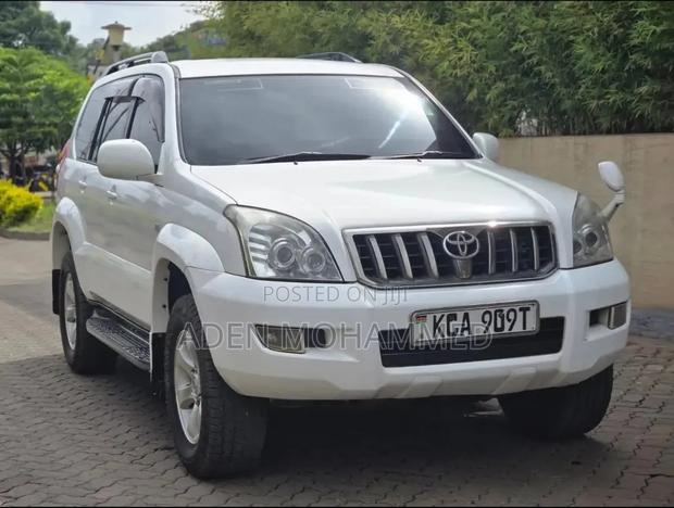 Toyota Land Cruiser Prado 2007 White