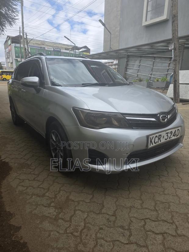 Toyota Corolla Fielder 2013 Silver
