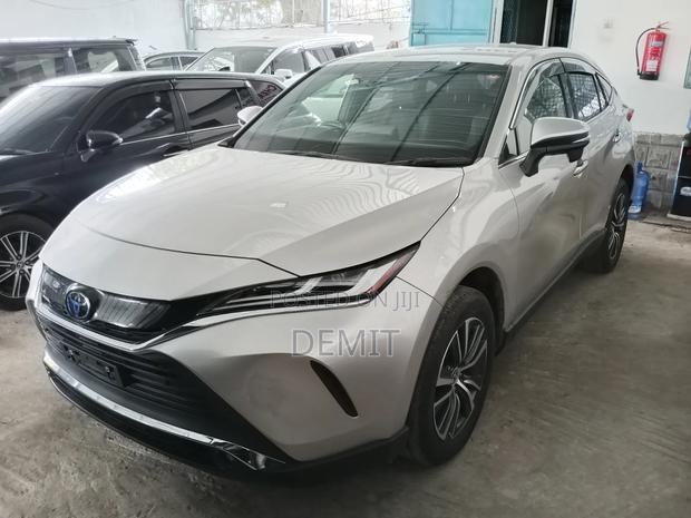 Toyota Harrier 2020 Gold