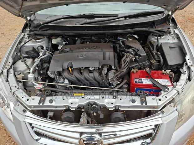 Toyota Corolla Fielder 2010 Silver
