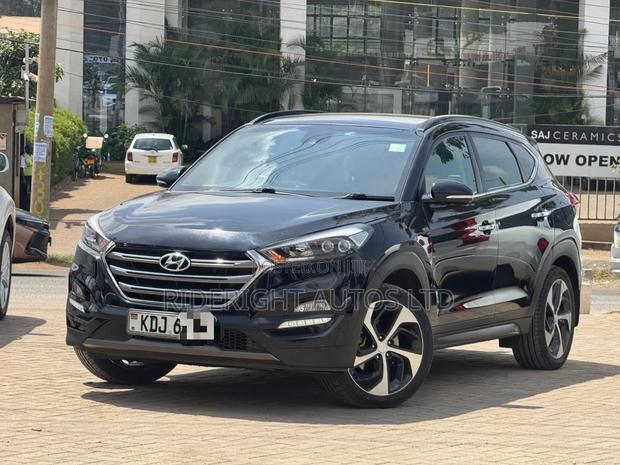 Hyundai Tucson 2016 Black