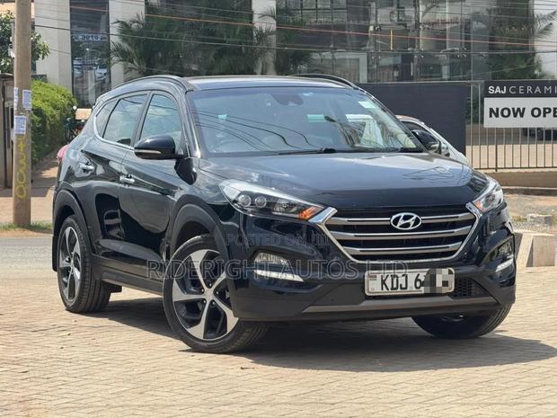 Hyundai Tucson 2016 Black