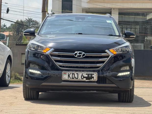 Hyundai Tucson 2016 Black