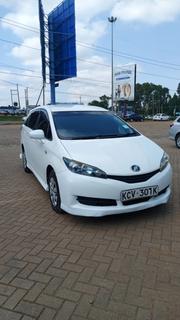 Toyota Wish 2012 White for sale