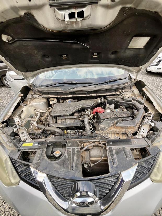 Nissan X-Trail 2.0 Petrol AWD 2014 Silver