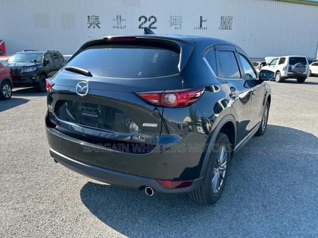 Mazda CX-5 2018 Blue