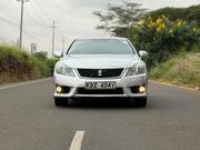 Toyota Crown 2009 Silver for sale