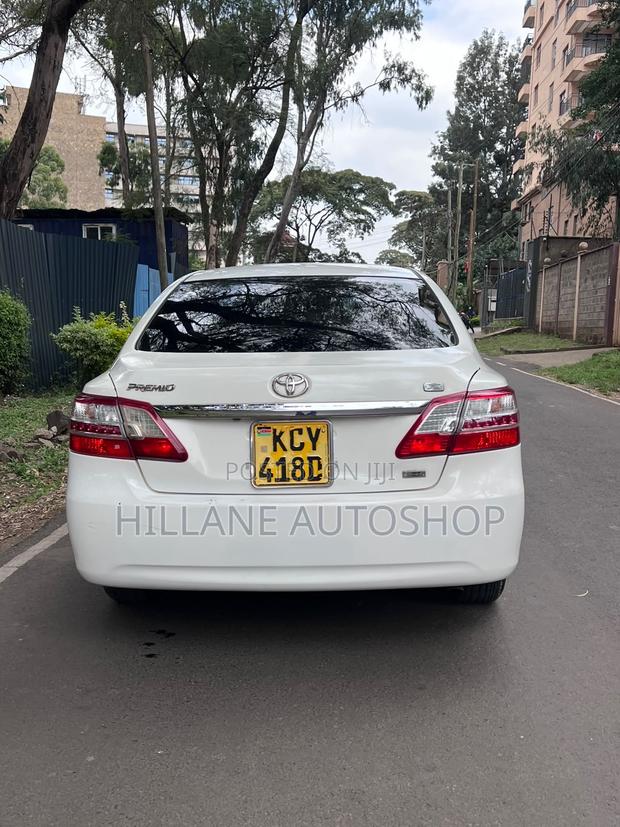 Toyota Premio 2014 White
