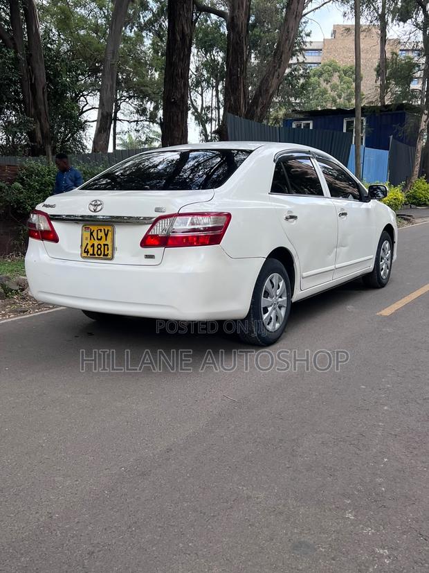 Toyota Premio 2014 White