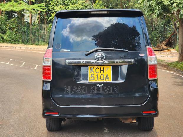 Toyota Noah 2008 Black