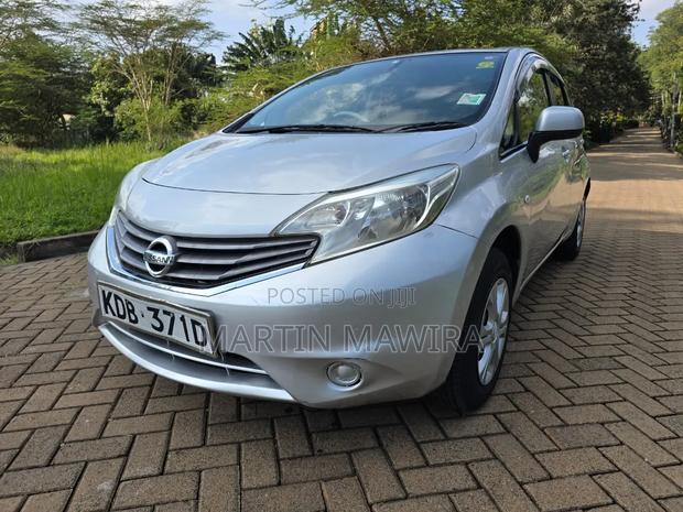 Nissan Note 2014 Silver