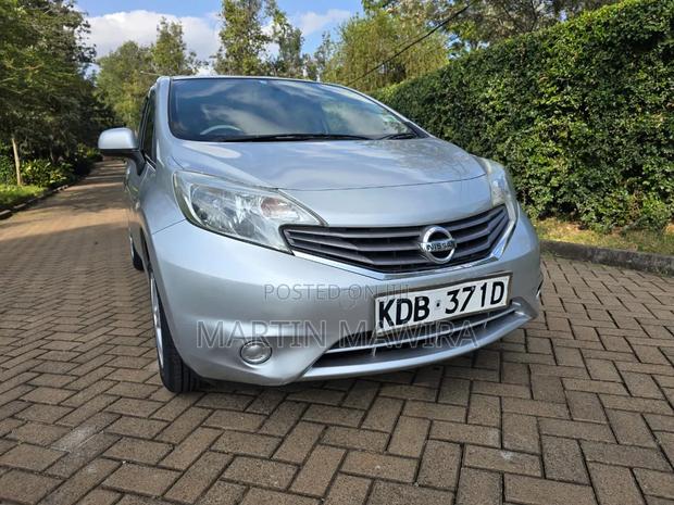 Nissan Note 2014 Silver
