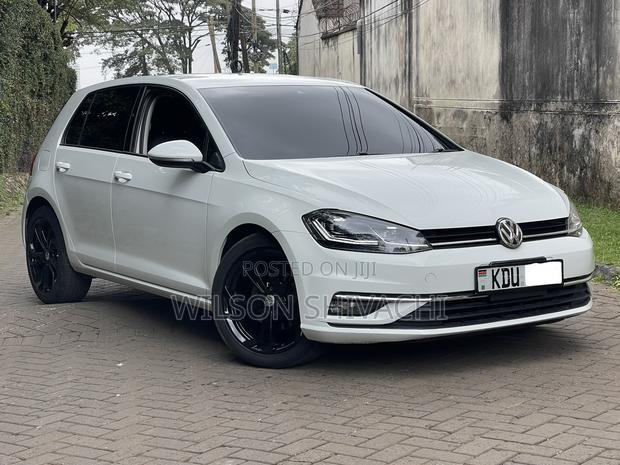 Volkswagen Golf 2018 White