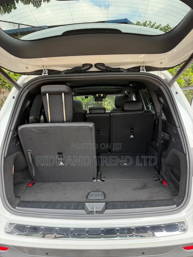 Mercedes-Benz GLB-Class 2020 White