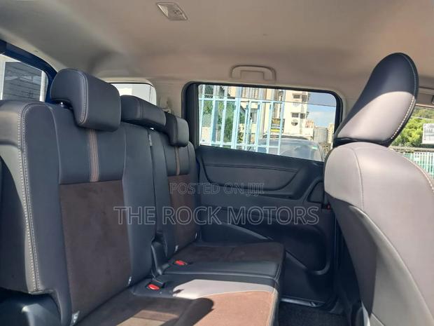 Toyota Sienta 2019 Blue