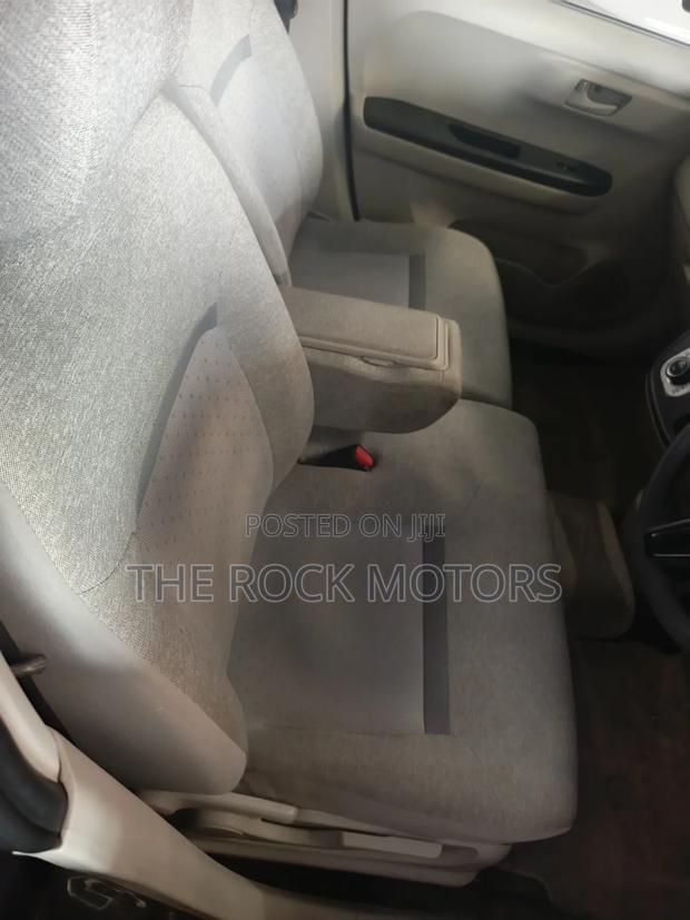 Toyota Passo 2019 Maroon