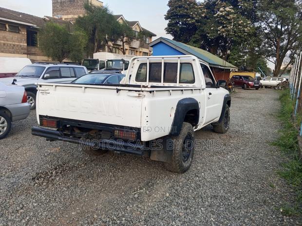 Nissan Patrol 2016 White