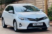 Toyota Auris 2014 White for sale