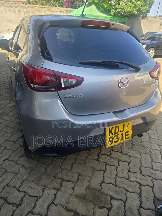 Mazda Demio 2015 Gray