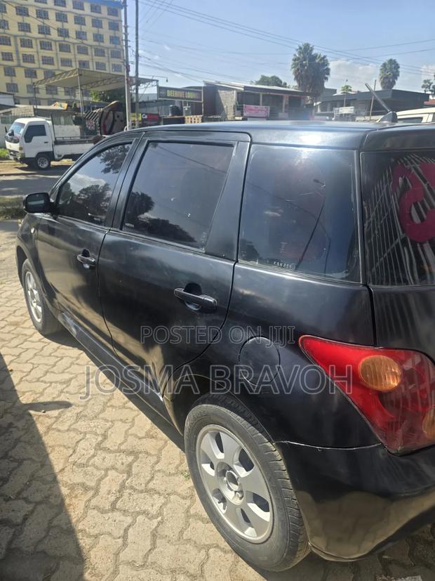 Toyota IST 2008 Black