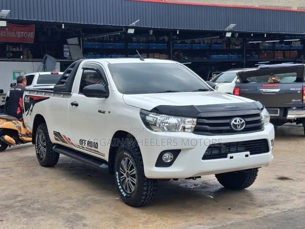 Toyota Hilux Surf 2009