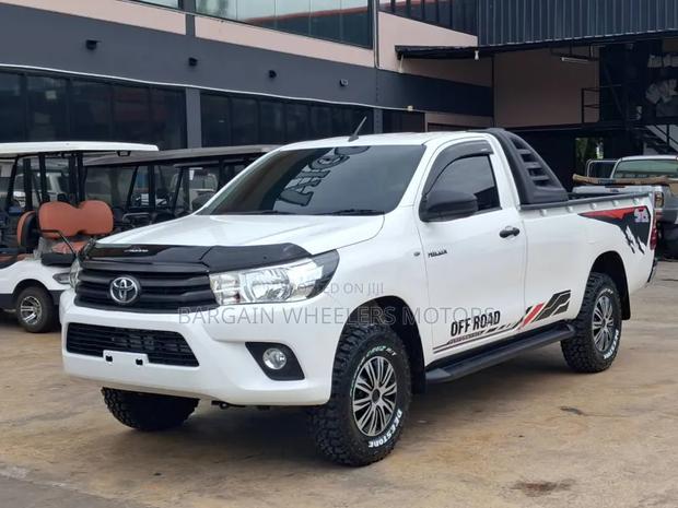 Toyota Hilux Surf 2009