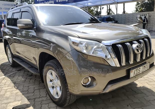 Toyota Land Cruiser Prado 2.7 2017 Beige
