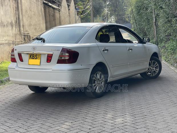 Toyota Premio 2006 White